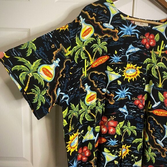 Globe Trotter - Tropical Caribbean Vacation Top - Picture 2 of 8